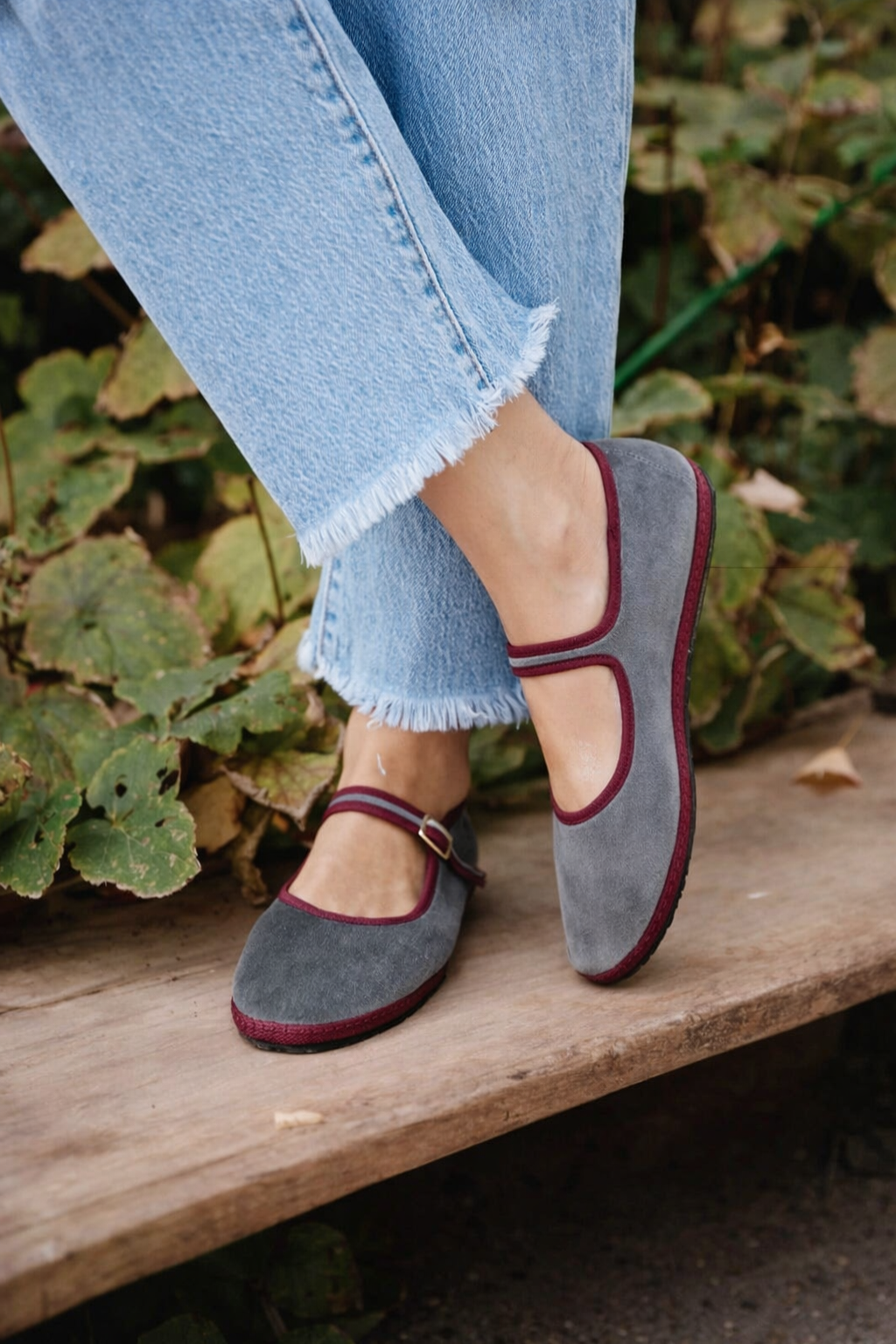 Women's Mary Jane Ballet Flats Buckle Strap Suede