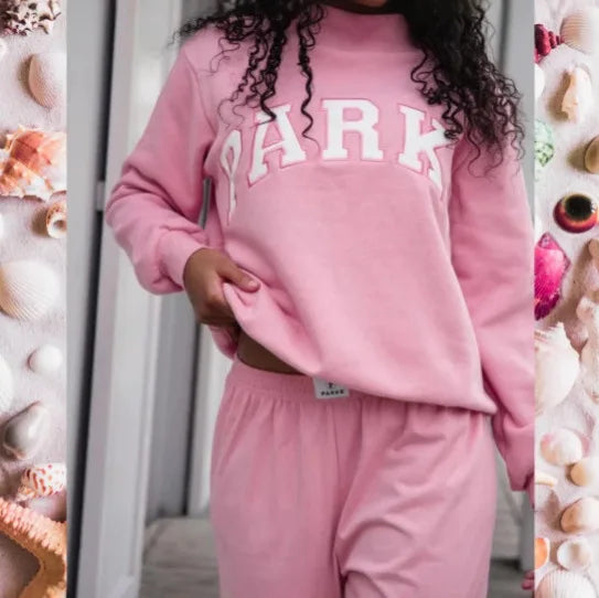 Women's Oversized Graphic Sweatshirt Crew Neck