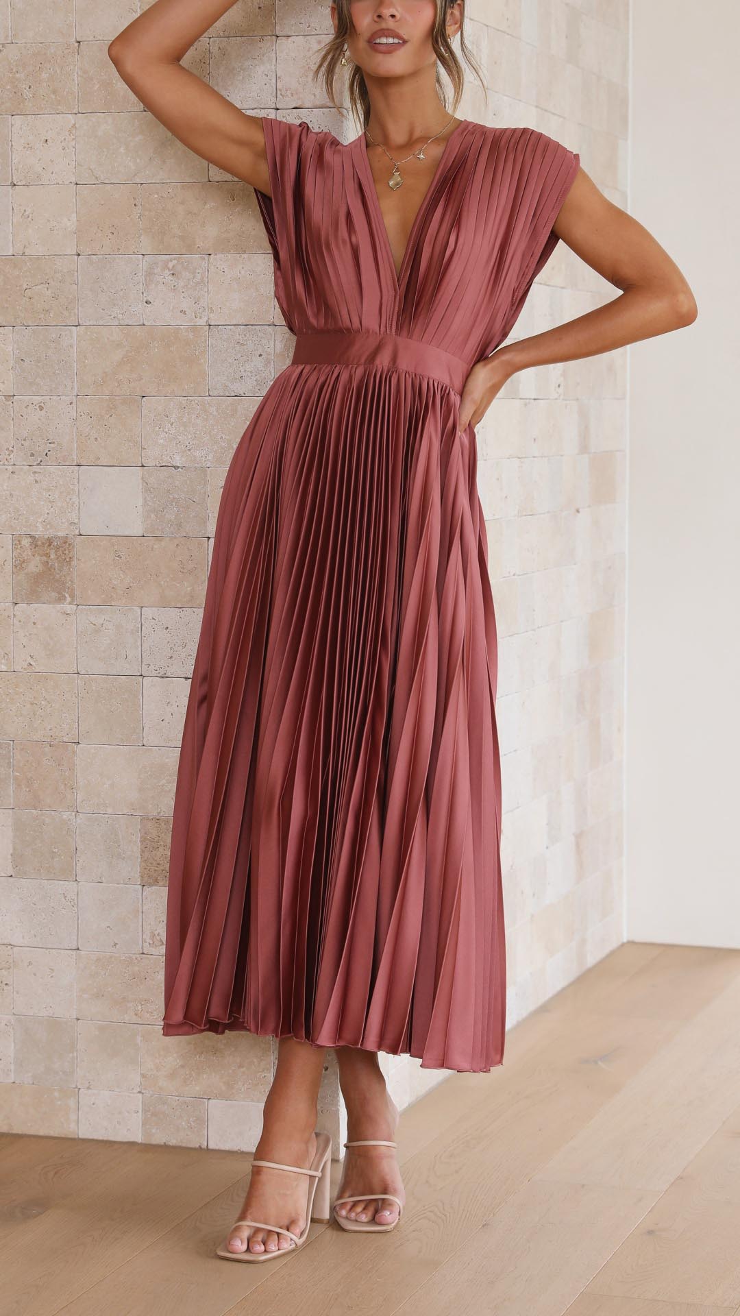 Matilda | Women's Pleated Maxi Dress