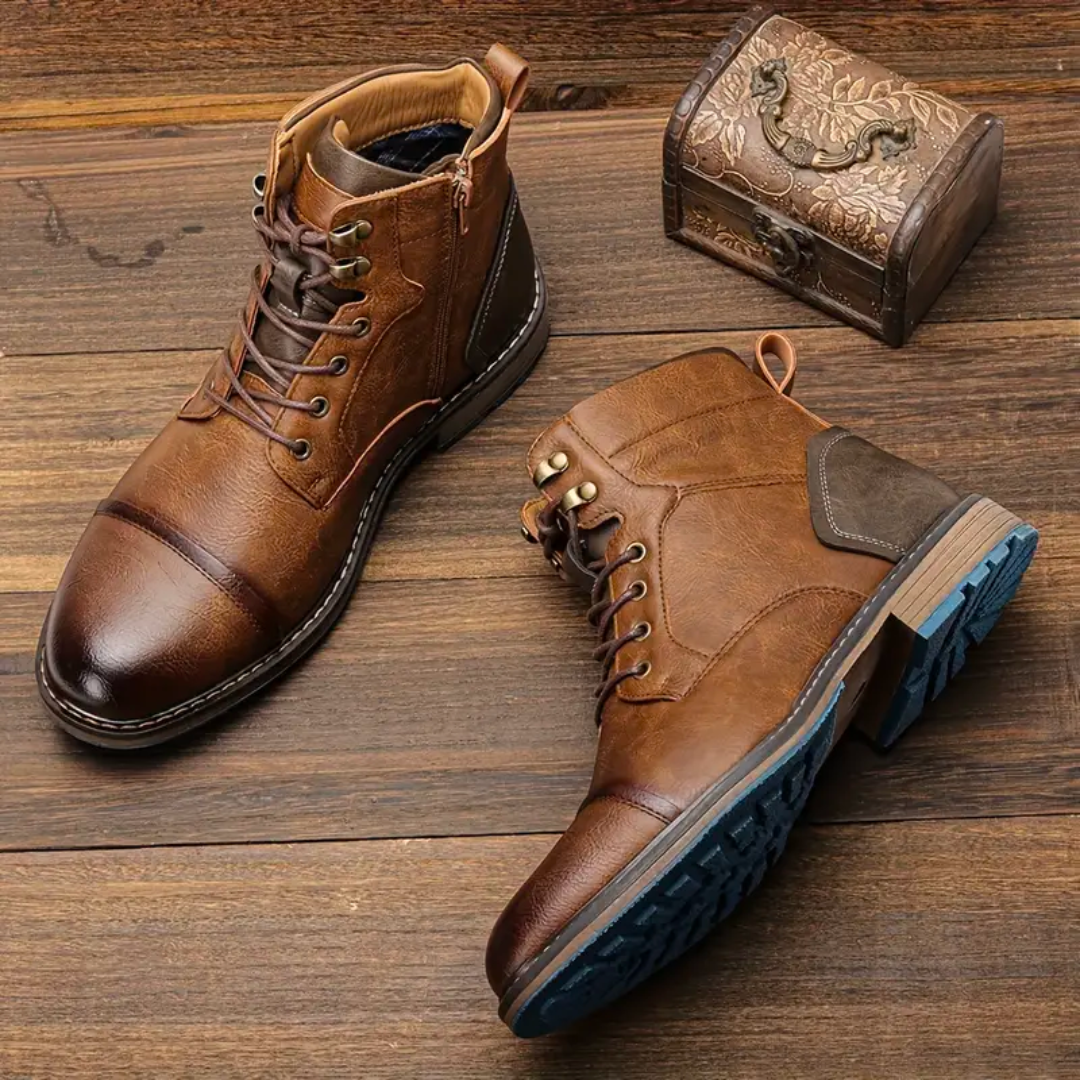 Flynn | Men's Classic Round Toe Ankle Boots