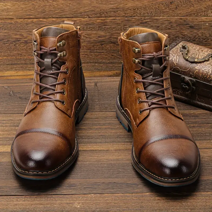 Flynn | Men's Classic Round Toe Ankle Boots