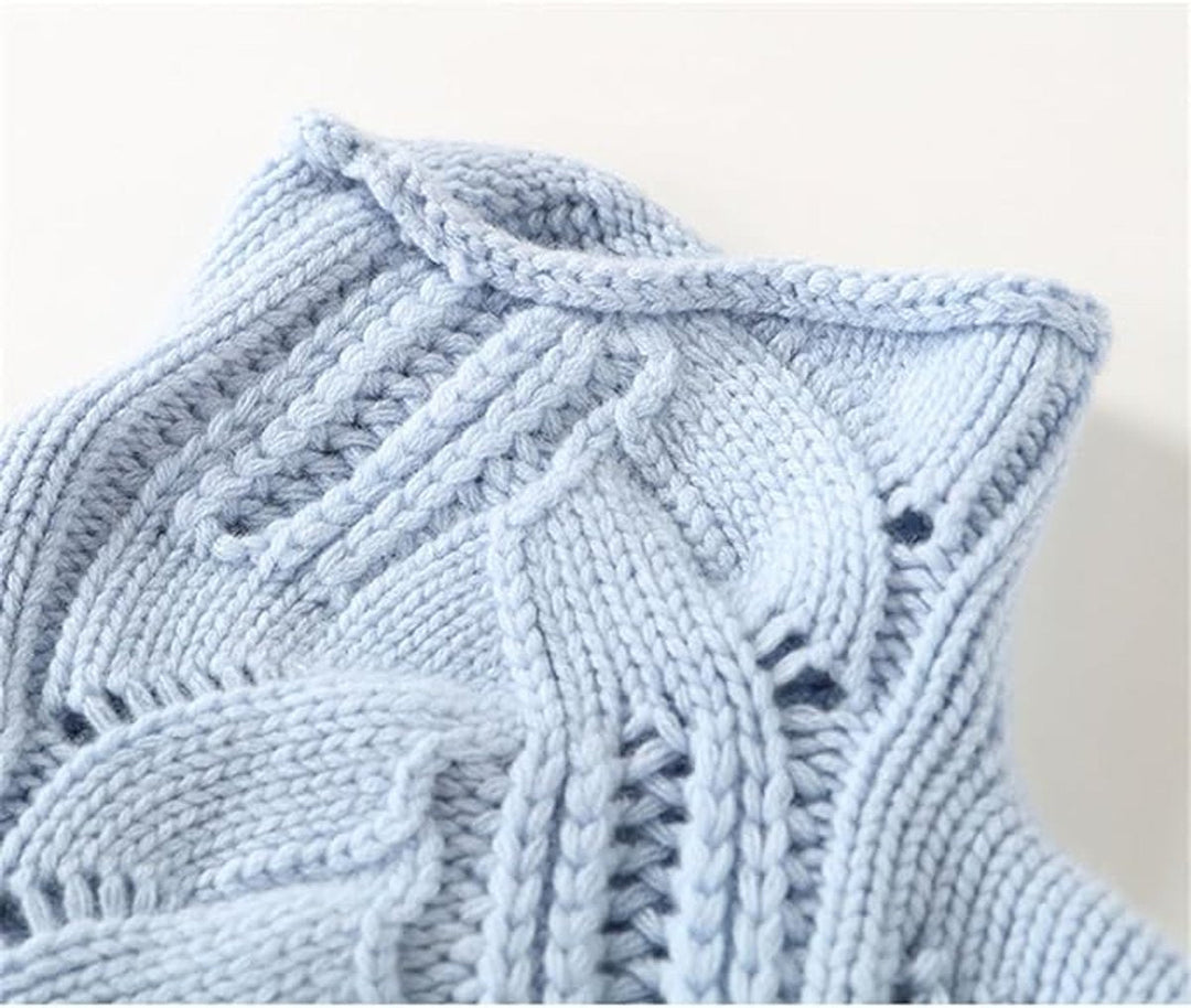Isadora | Women's Relaxed Cable Knit Roll Neck Jumper