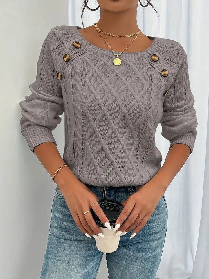Eilidh | Women's Cable Knit Crew Neck Jumper