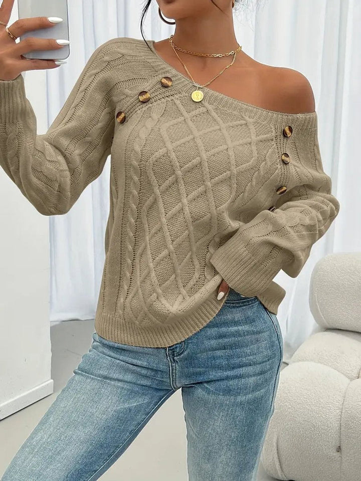 Eilidh | Women's Cable Knit Crew Neck Jumper