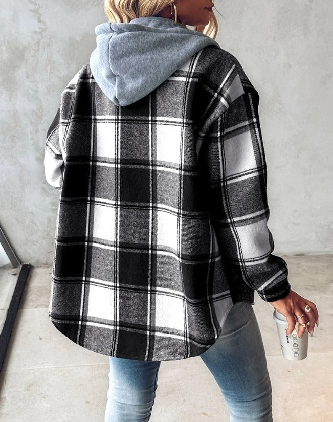 Joanna | Women's Relaxed Fit Checkered Jacket