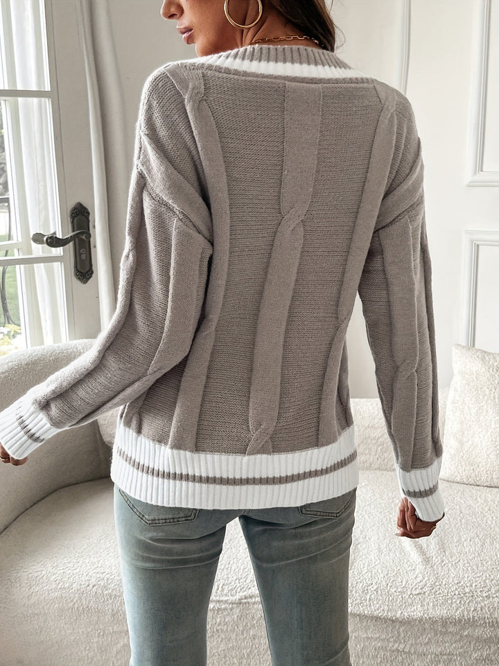 Isaline | Women's Oversized V-Neck Cable Knit Jumper