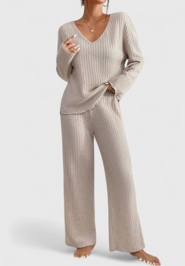 Oona | Women's Ribbed Knit V-Neck Top and Wide-Leg Loungewear Set