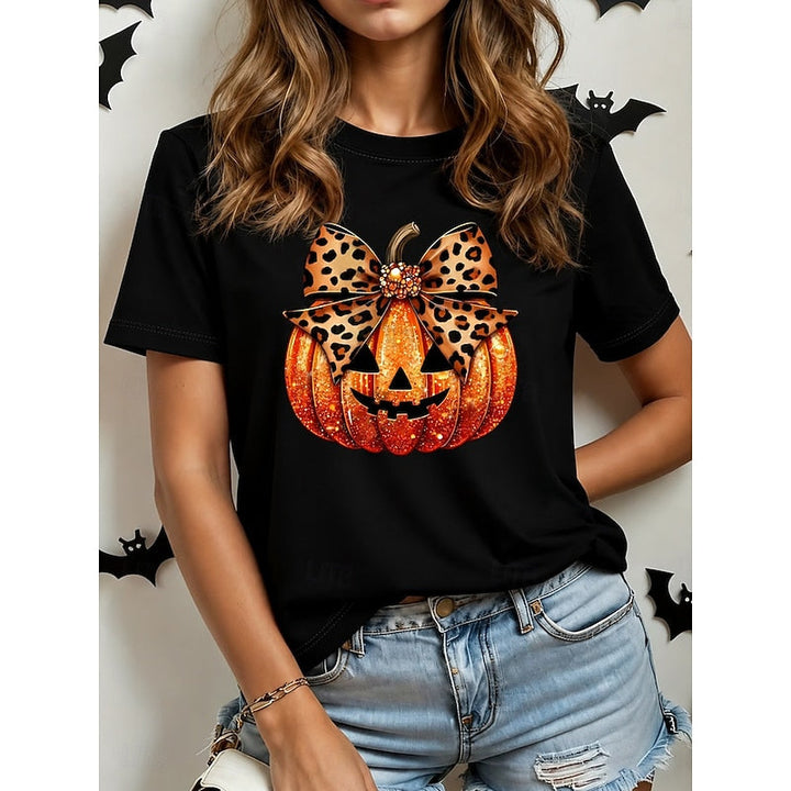 Ruth | Women's Halloween Graphic T-Shirt