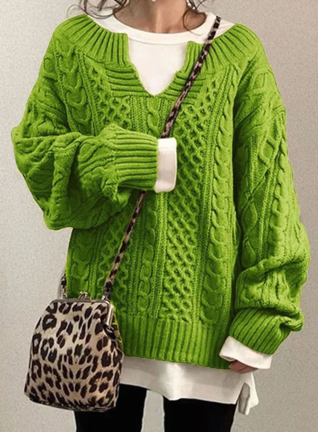 Lola | Women's Oversized Cable Knit Jumper