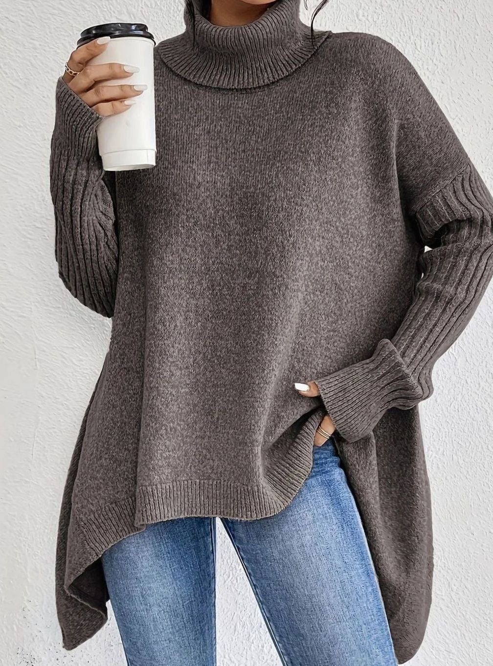 Mairi | Women's Oversized Cashmere-Blend Roll Neck Jumper