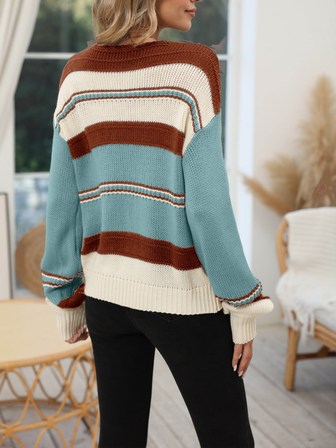Avelyn | Women's Oversized Striped V-Neck Knit Jumper